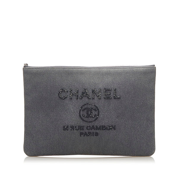 シャネル ドーヴィル グレー キャンバス クラッチバッグ レディース CHANEL 中古