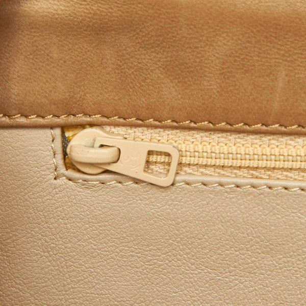 シャネル マトラッセ ベージュ カーフ チェーン ショルダーバッグ レディース CHANEL 中古