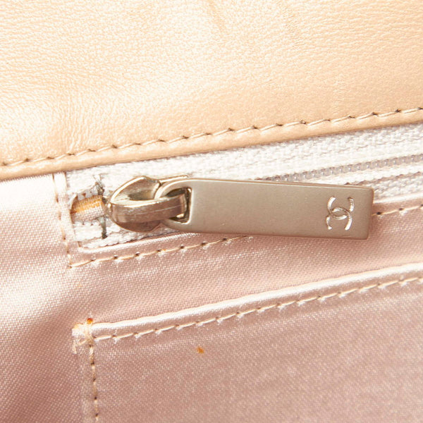 シャネル ニュートラベル ベージュ キャンバス レザー チェーン ショルダーバッグ レディース CHANEL 中古