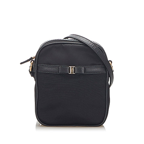 サルヴァトーレフェラガモ ヴァラリボン AU-21 C158 ブラック レザー ショルダーバッグ レディース Salvatore Ferragamo 【中古】