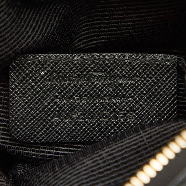 サルヴァトーレフェラガモ ヴァラリボン AU-21 C158 ブラック レザー ショルダーバッグ レディース Salvatore Ferragamo 【中古】