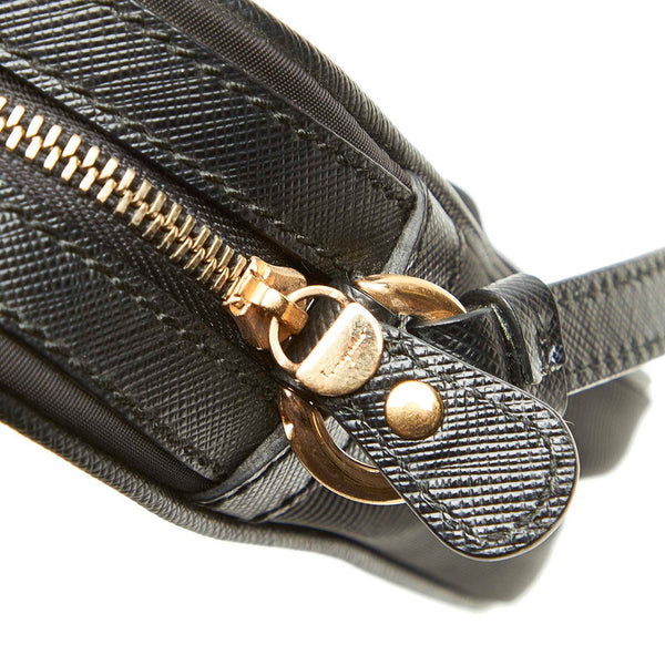 サルヴァトーレフェラガモ ヴァラリボン AU-21 C158 ブラック レザー ショルダーバッグ レディース Salvatore Ferragamo 【中古】