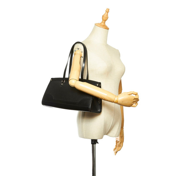 ルイ ヴィトン エピ マドレーヌ M59332 ブラック レザー 肩掛け ショルダーバッグ レディース LOUIS VUITTON 中古