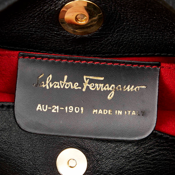 サルヴァトーレフェラガモ ショルダーバッグ 1-240001053941