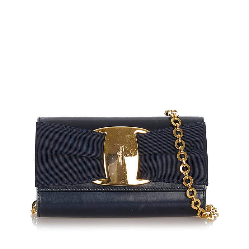 サルヴァトーレフェラガモ ヴァラリボン ネイビー レザー チェーン ショルダーバッグ レディース Salvatore Ferragamo 【中古】