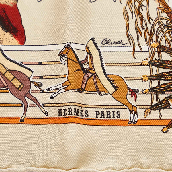 エルメス カレ45 PANI LA SHAR PAWNEE パウニー族の首長 ベージュ マルチ シルク スカーフ レディース HERMES 【中古】
