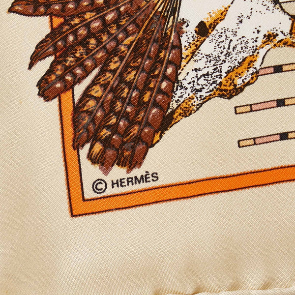 エルメス カレ45 PANI LA SHAR PAWNEE パウニー族の首長 ベージュ マルチ シルク スカーフ レディース HERMES 【中古】