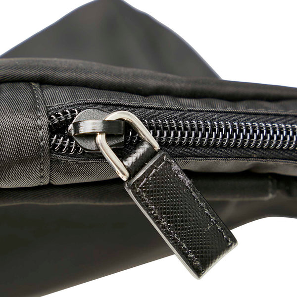 プラダ ポコノ ブラック ナイロン pcケース レディース PRADA 【中古】