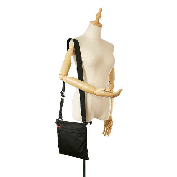 プラダ プラダスポーツ ブラック レッド ナイロン ショルダーバッグ レディース PRADA 【中古】