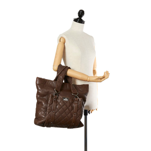 シャネル マトラッセ  ハンドバッグ ブラウン ラムスキン レディース CHANEL 【中古】