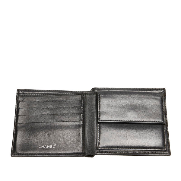 シャネル ニュートラルライン ブラック ナイロン レザー 二つ折り財布 レディース CHANEL 【中古】