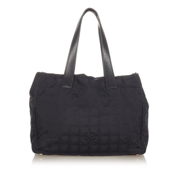 シャネル ニュートラベル ブラック ナイロン レザー トートバッグ レディース CHANEL 【中古】