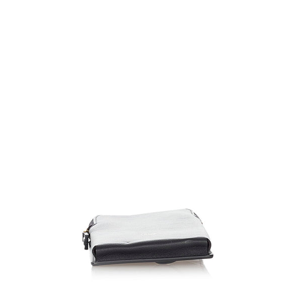 フェンディ 携帯ケース 8AV132 ブラック レザー レディース FENDI 【中古】