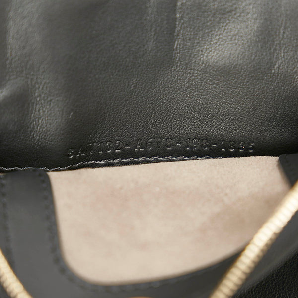 フェンディ 携帯ケース 8AV132 ブラック レザー レディース FENDI 【中古】