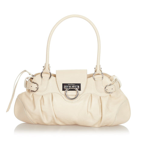 サルヴァトーレフェラガモ ガンチーニ AU-21 6317 ホワイト ベージュ レザー ハンドバッグ レディース Salvatore Ferragamo 【中古】