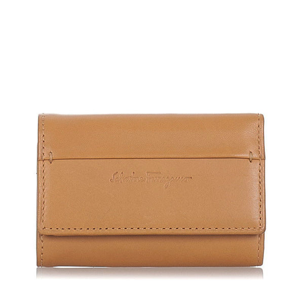 サルヴァトーレフェラガモ キーケース ベージュ レザー メンズ Salvatore Ferragamo 【中古】