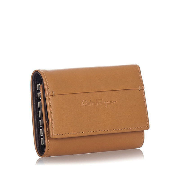 サルヴァトーレフェラガモ キーケース ベージュ レザー メンズ Salvatore Ferragamo 【中古】