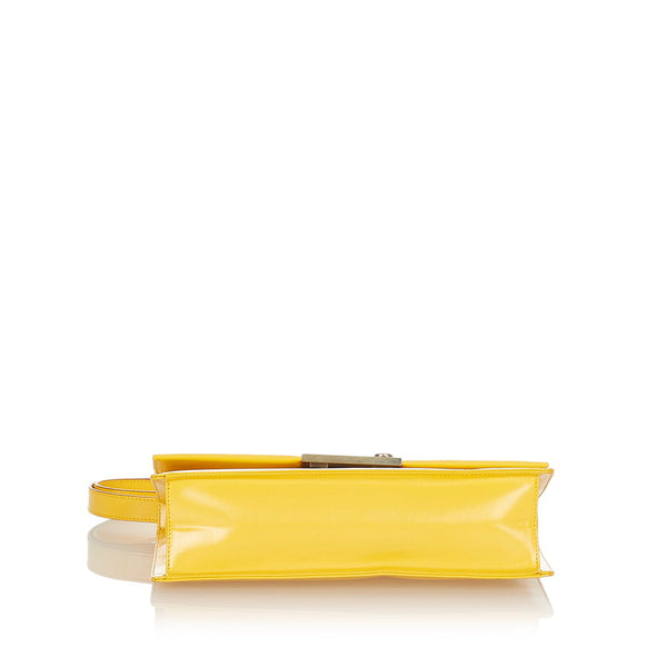 サルヴァトーレフェラガモ ガンチーニ イエロー レザー ショルダーバッグ レディース Salvatore Ferragamo 【中古】