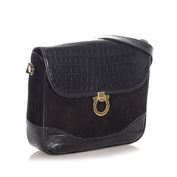 サルヴァトーレフェラガモ ガンチーニ AQ 215716 ブラック スウェード レザー ショルダーバッグ レディース Salvatore Ferragamo 【中古】