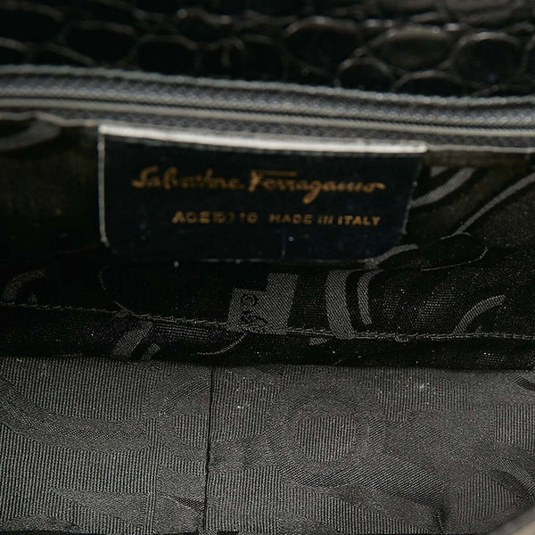 サルヴァトーレフェラガモ ガンチーニ AQ 215716 ブラック スウェード レザー ショルダーバッグ レディース Salvatore Ferragamo 【中古】