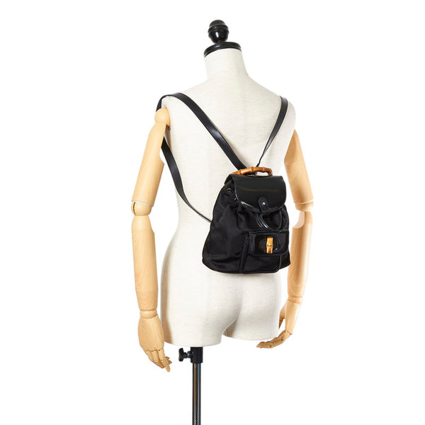 グッチ バンブー 003 2058 ブラック ナイロン エナメル リュック バックパック レディース GUCCI 【中古】