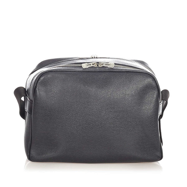 ルイ ヴィトン タイガ リポーターPM M30152 ブラック レザー ショルダーバッグ メンズ LOUIS VUITTON 【中古】