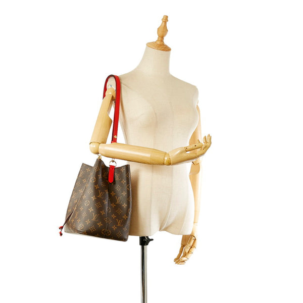 ルイ ヴィトン モノグラム ネオノエ M44021 ブラウン レザー PVC ショルダーバッグ レディース LOUIS VUITTON 【中古】