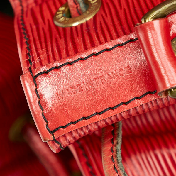 ルイ ヴィトン エピ プチノエ M44107 レッド レザー ショルダーバッグ レディース LOUIS VUITTON 【中古】