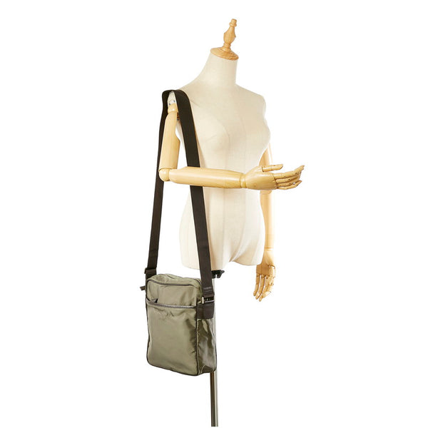 プラダ ポコノ カーキ ナイロン レザー ショルダーバッグ メンズ PRADA 【中古】