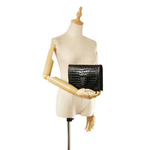 イヴ サンローラン ブラック エナメル クラッチバッグ レディース YVES SAINT LAURENT 【中古】