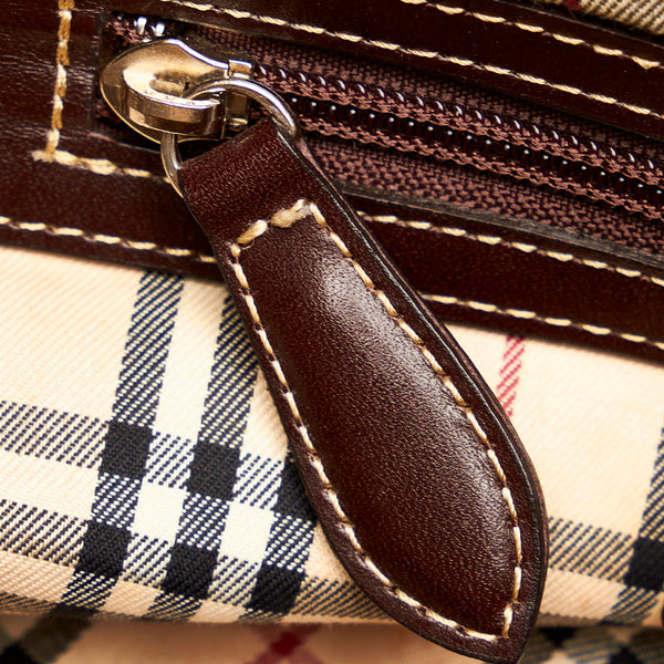 バーバリー カーキ  キャンバス ショルダーバッグ レディース BURBERRY 【中古】