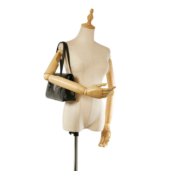 サルヴァトーレフェラガモ ガンチーニ AU-21/4363 ブラック レザー ショルダーバッグ レディース Salvatore Ferragamo 【中古】