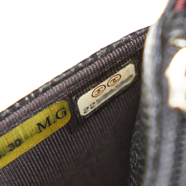 シャネル マトラッセ ブラック キャビアスキン ウォレットチェーン レディース CHANEL 【中古】