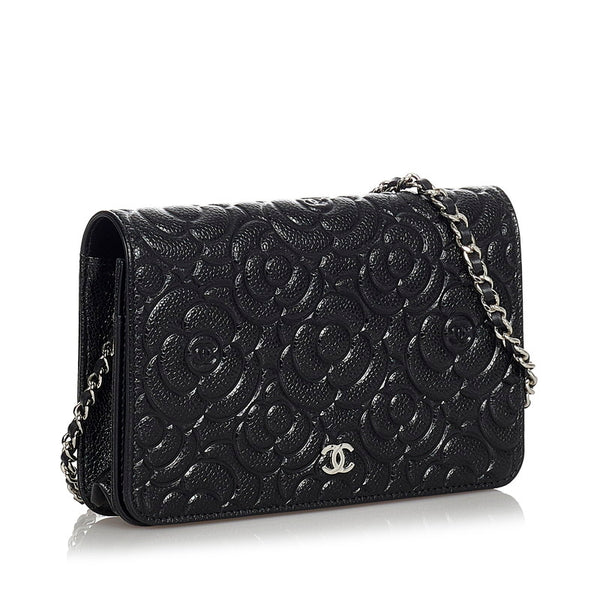 シャネル カメリア A82336 ブラック キャビアスキン ウォレットチェーン レディース CHANEL 【中古】