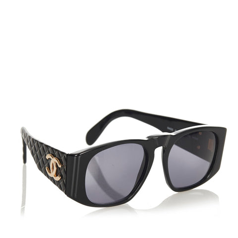 シャネル ココマーク マトラッセ 01450 94305 ブラック プラスチック サングラス レディース CHANEL 【中古】