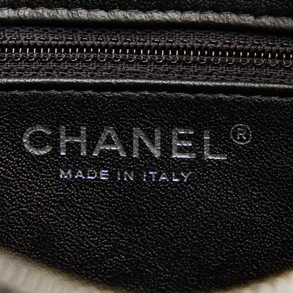 シャネル マトラッセ ブラック キャビアスキン ショルダーバッグ レディース CHANEL 【中古】