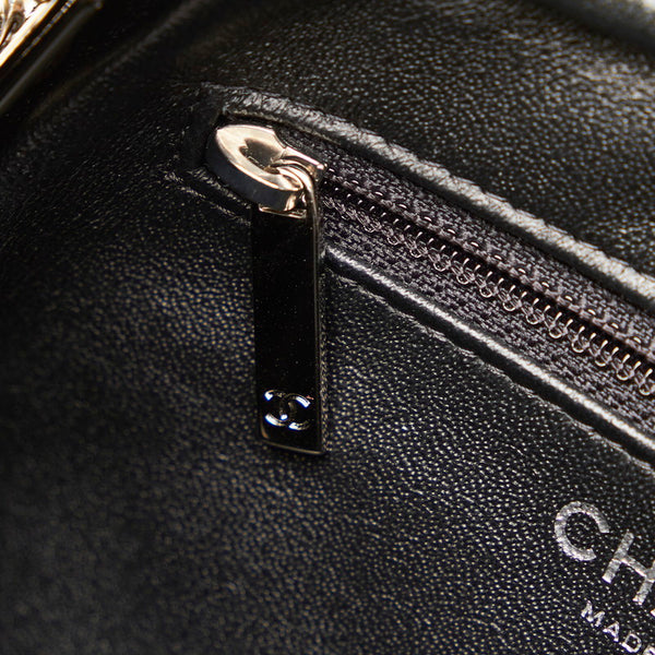 シャネル マトラッセ ブラック キャビアスキン ショルダーバッグ レディース CHANEL 【中古】