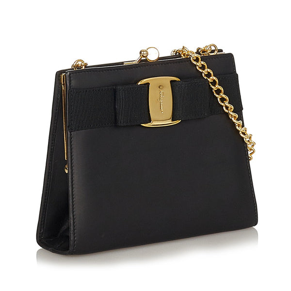 サルヴァトーレフェラガモ ヴァラリボン 223054 ブラック レザー チェーンショルダーバッグ レディース Salvatore Ferragamo 【中古】