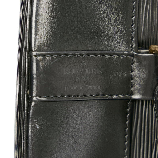 ルイ ヴィトン エピ ランドネPM M52352 ノワール レザー ショルダーバッグ レディース LOUIS VUITTON 【中古】