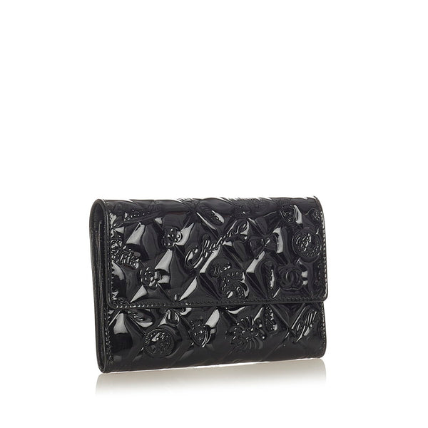 シャネル アイコン シンボル チャーム ブラック パテントレザー 長財布 レディース CHANEL 【中古】