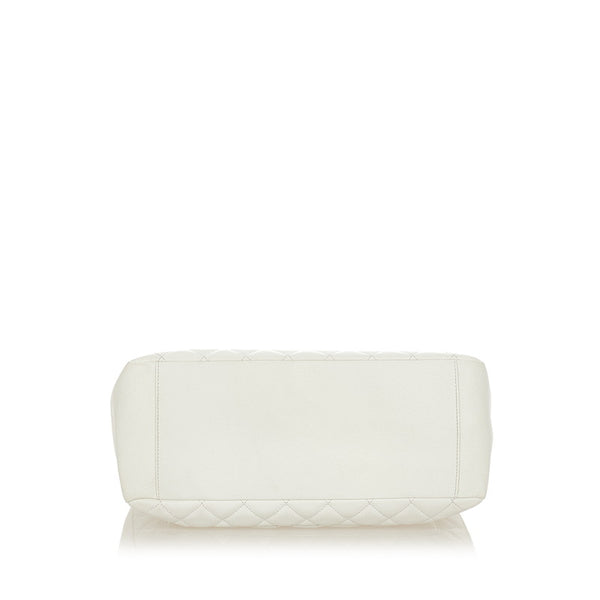 シャネル ココマーク ホワイト キャビアスキン チェーン ショルダーバッグ レディース CHANEL 【中古】