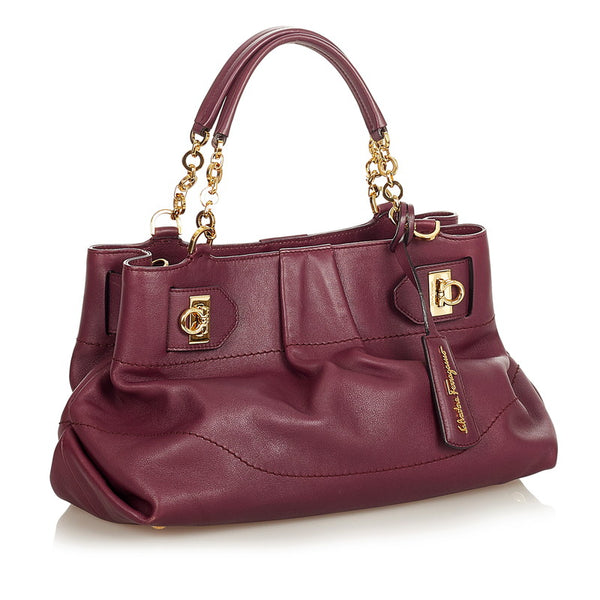 サルヴァトーレフェラガモ ガンチーニ チェーン ハンド EE-21 D477 パープル レザー ハンドバッグ ショルダーバッグ２WAY レディース Salvatore Ferragamo 【中古】