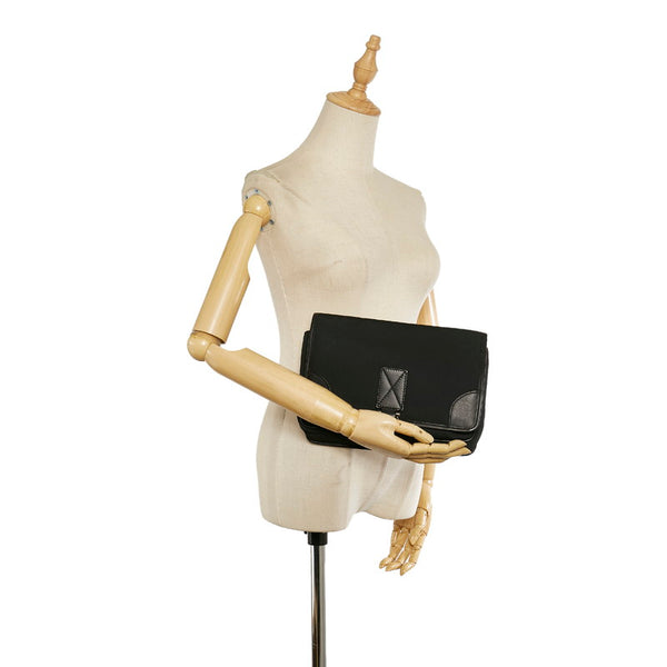 サルヴァトーレフェラガモ ガンチーニ EO-24 4041 ブラック ナイロン レザー セカンドバッグ メンズ Salvatore Ferragamo 【中古】