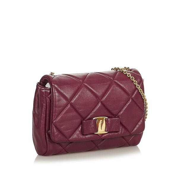 サルヴァトーレフェラガモ ヴァラリボン AU-22 C150 パープル レザー チェーン 肩掛け ショルダーバッグ レディース Salvatore Ferragamo 【中古】