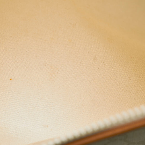 グッチ GGプラス ホワイト PVC レザー クラッチバッグ レディース GUCCI 【中古】