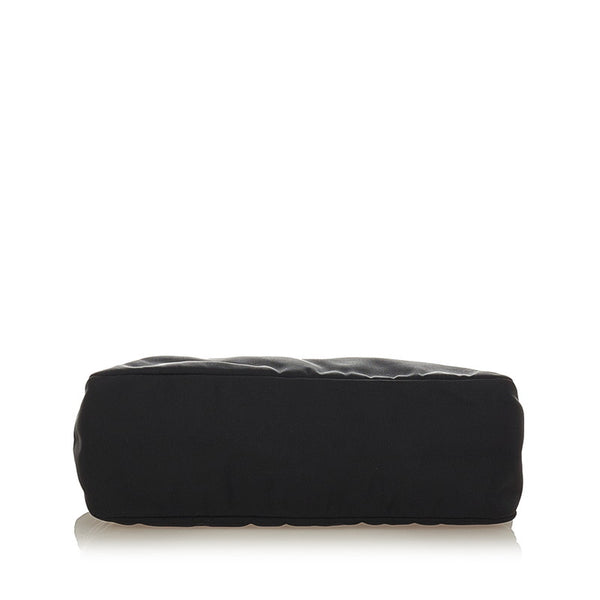 グッチ ロゴプレート 039 0969 ブラック キャンバス ポーチ レディース GUCCI 【中古】