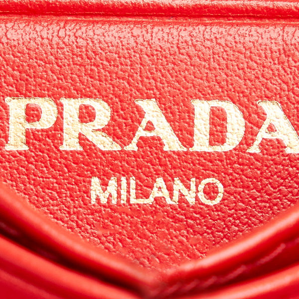 プラダ サフィアーノ  1ＭＣ122 レッド レザー カードケース レディース PRADA 【中古】