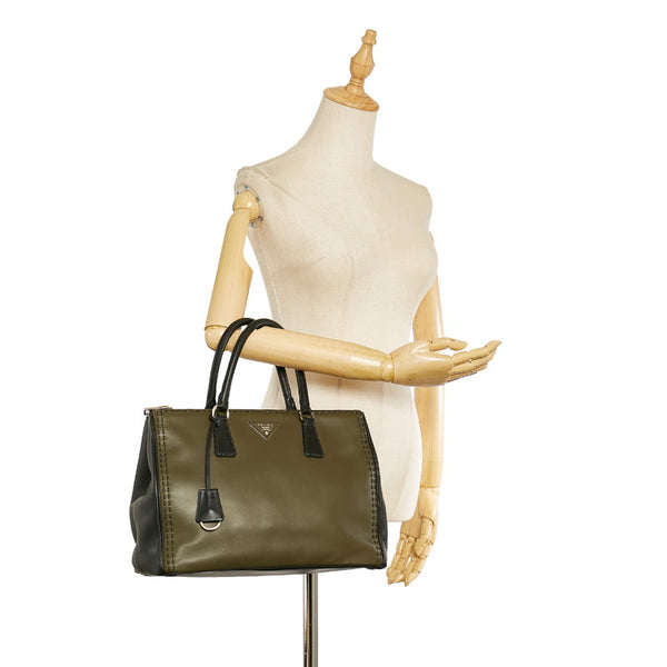 プラダ ステッチデザイン ハンドバッグ BN2820 カーキ レザー レディース PRADA 【中古】