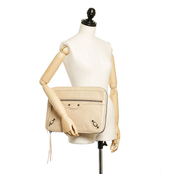 バレンシアガ クラシック 224851 ベージュ レザー クラッチバッグ レディース BALENCIAGA 【中古】