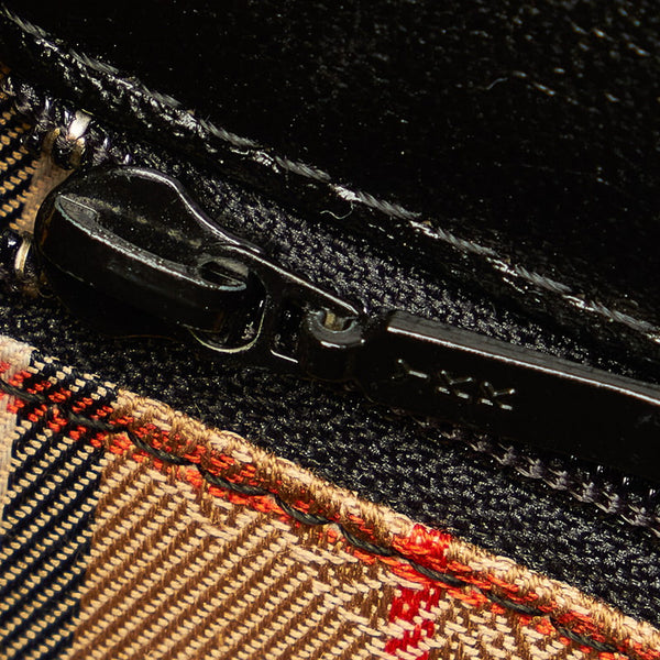 バーバリー ブラック レザー ハンドバッグ レディース BURBERRY 【中古】